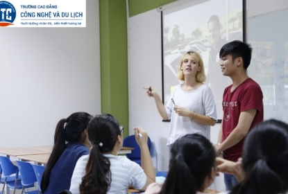 thong-bao-tuyen-sinh-cac-khoa-hoc-ngoai-ngu